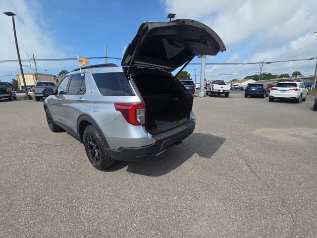 Certified 2022 Ford Explorer Timberline w/ Timberline Technology Package AWD/4WD image 4
