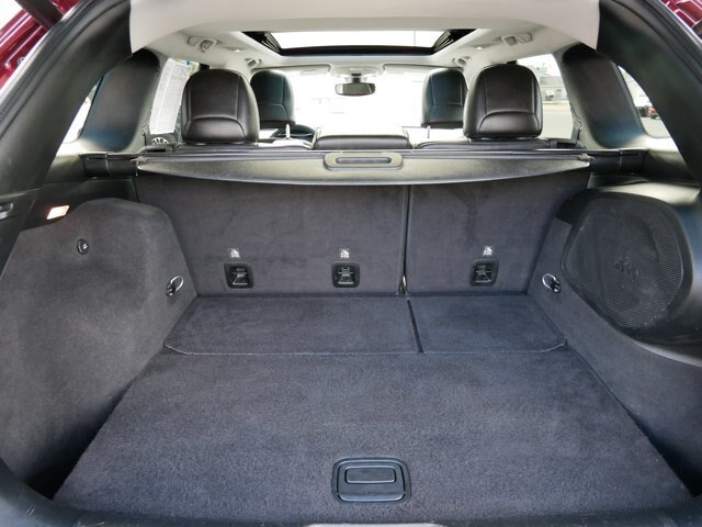 Used 2019 Jeep Cherokee Limited w/ Luxury Group AWD/4WD image 10