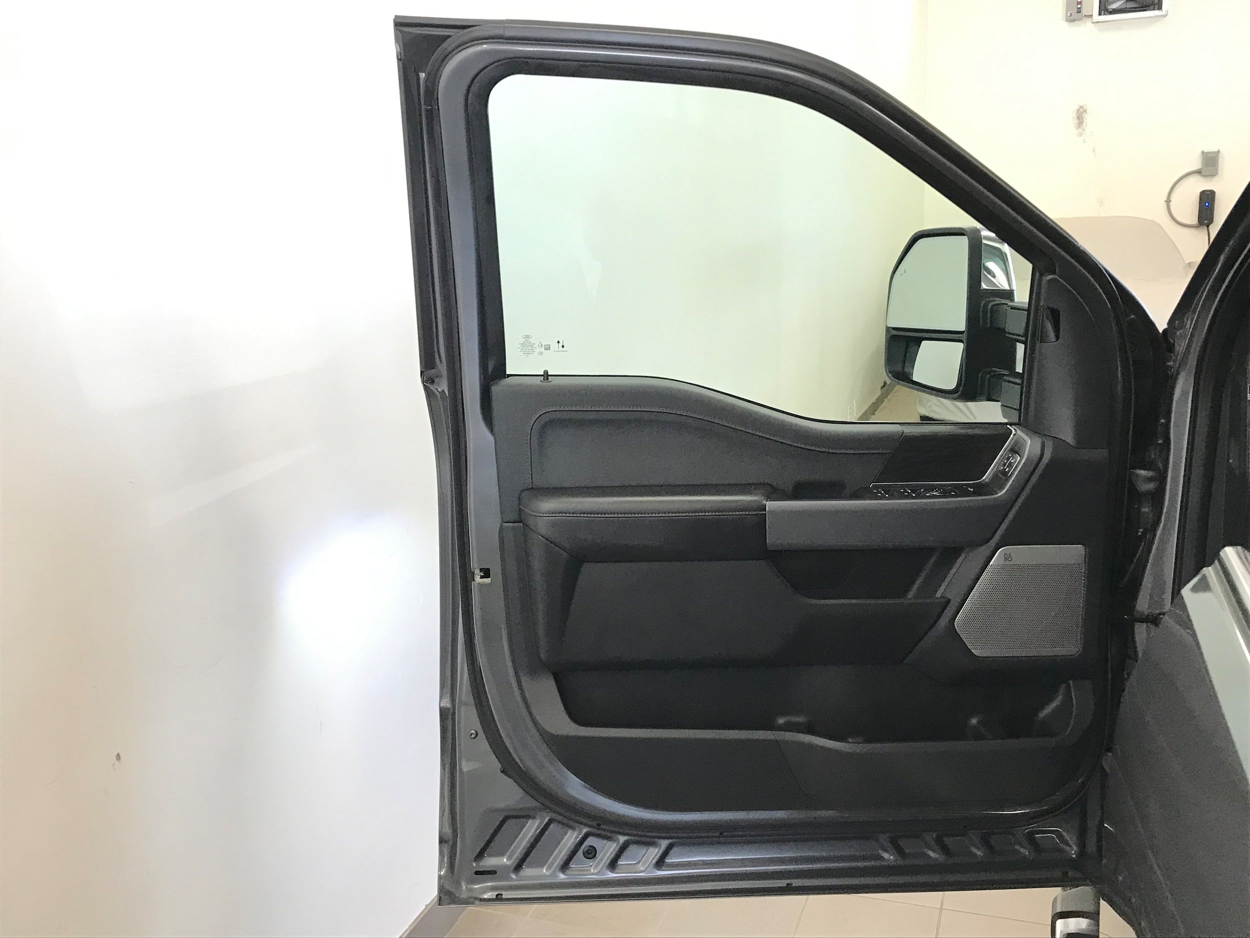 Certified 2025 Ford F150 Lariat w/ Equipment Group 501A Mid AWD/4WD image 14
