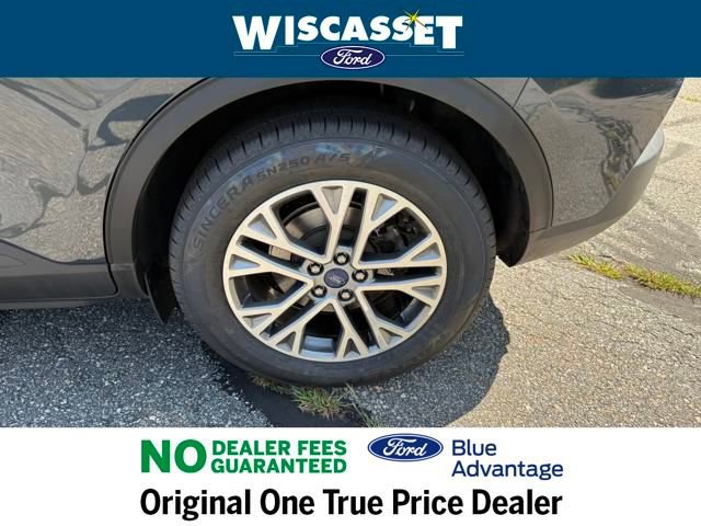 Certified 2022 Ford Escape SEL image 30