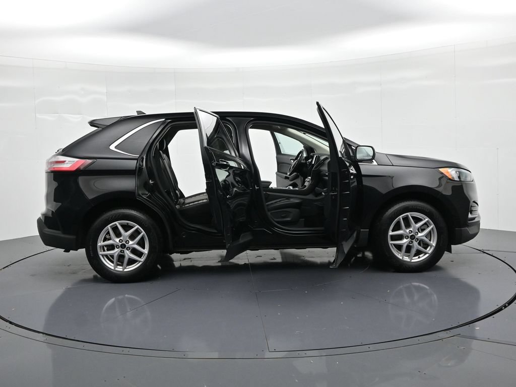 Certified 2024 Ford Edge SEL AWD/4WD image 22