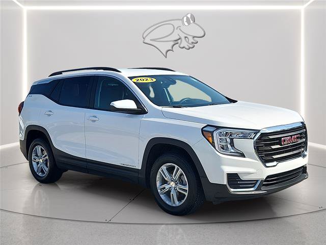 Used 2023 GMC Terrain SLE w/ Driver Convenience Package AWD/4WD image 3