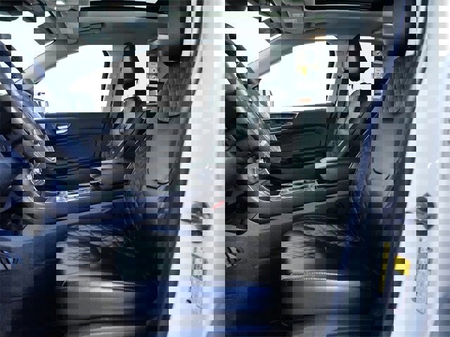 Certified 2024 Ford Edge Titanium w/ Equipment Group 301A image 16