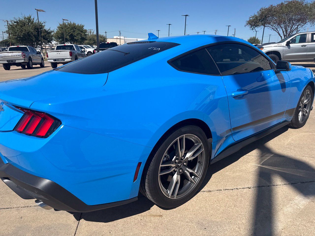 Certified 2025 Ford Mustang Coupe RWD image 5
