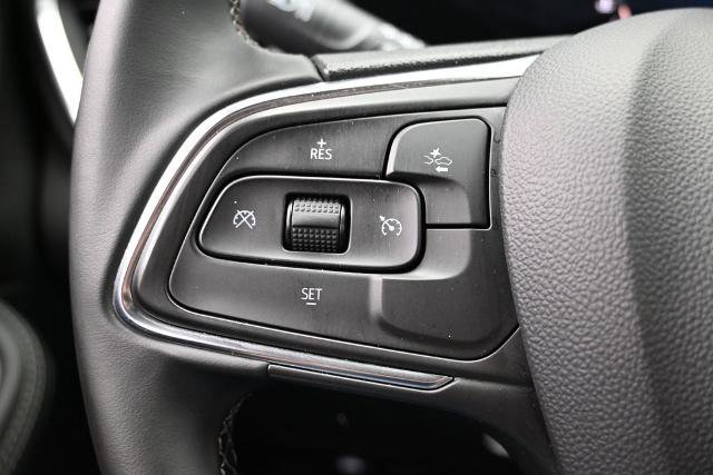 Used 2025 Buick Encore GX Preferred AWD/4WD image 22