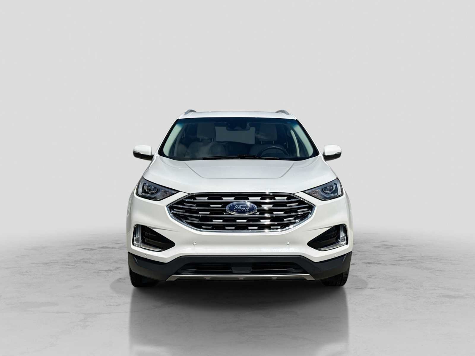 Certified 2020 Ford Edge Titanium AWD/4WD image 9