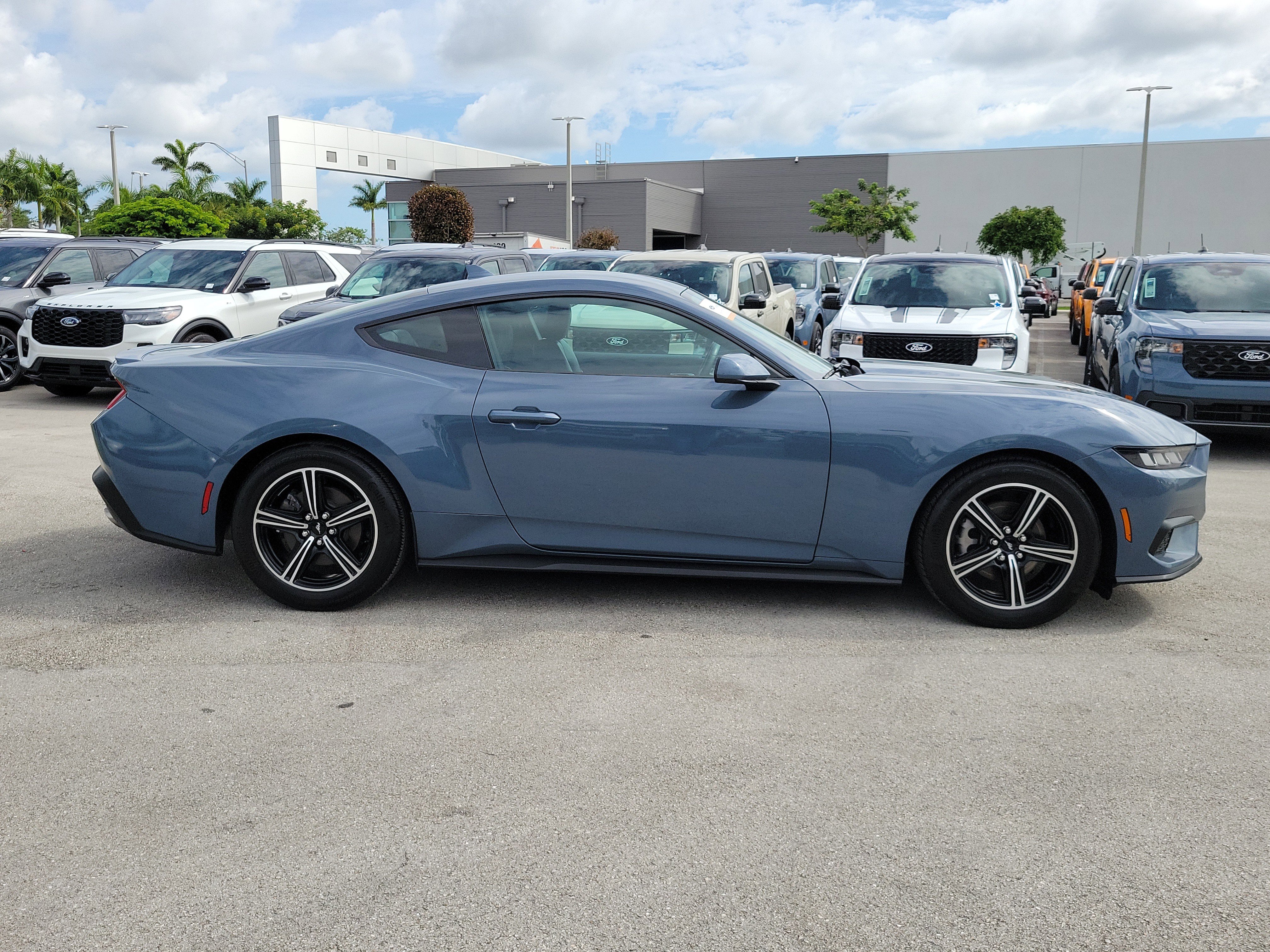 Certified 2024 Ford Mustang Premium RWD image 4