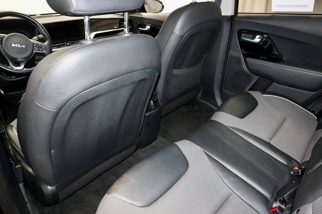 Used 2022 Kia Niro EX w/ Cold Weather Package image 22