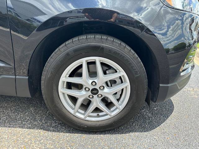 Certified 2024 Ford Edge SEL AWD/4WD image 12