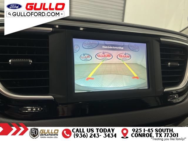 Used 2023 Chrysler Voyager LX FWD image 25