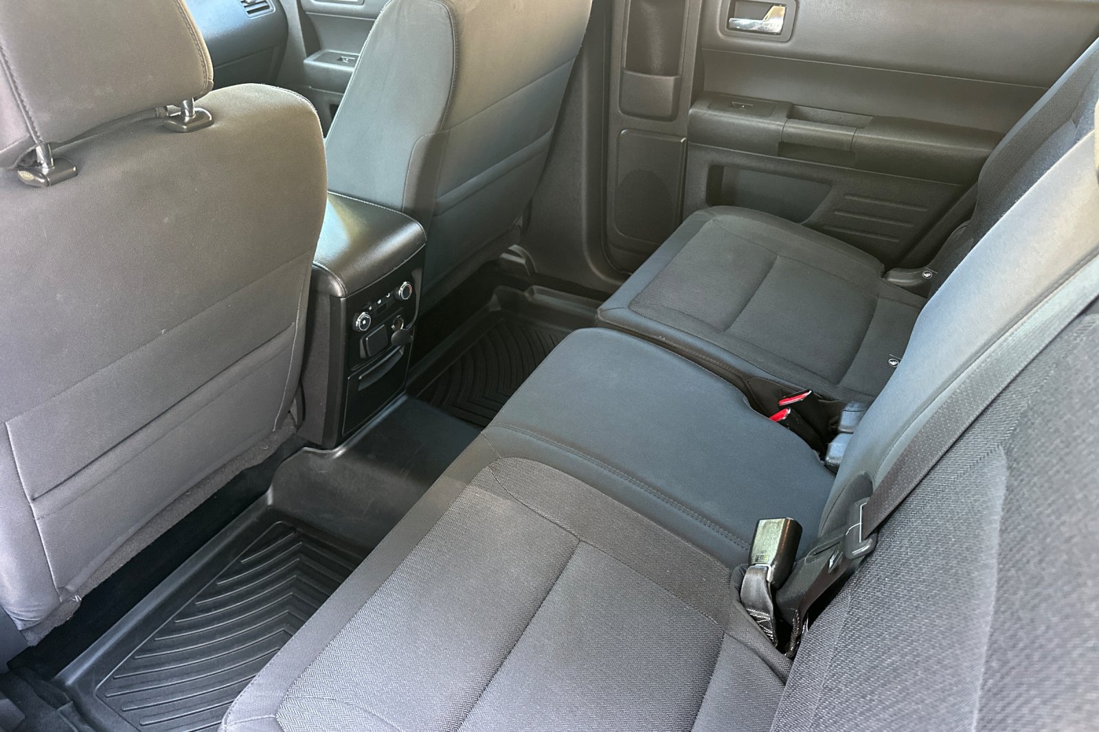 Certified 2019 Ford Flex SE FWD image 14
