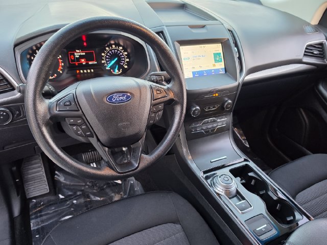 Certified 2020 Ford Edge SE FWD image 11