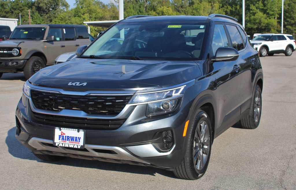 Used 2023 Kia Seltos S FWD image 5