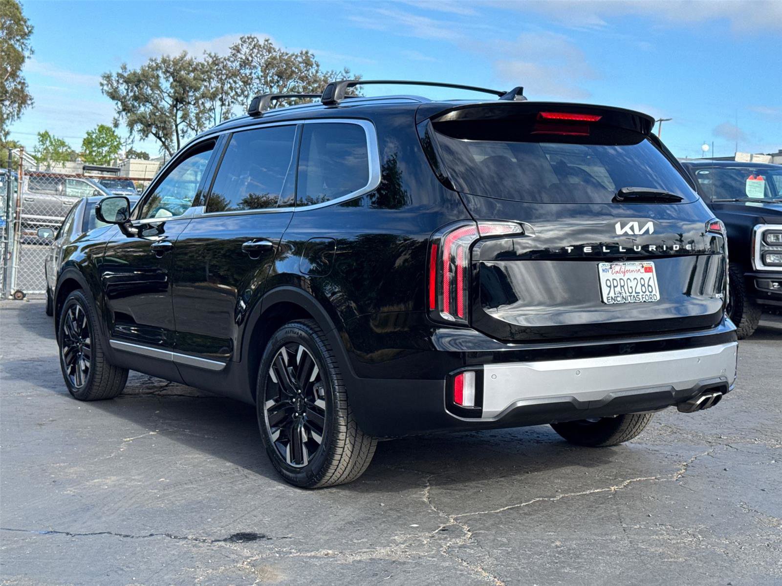 Used 2023 Kia Telluride SX AWD/4WD image 11