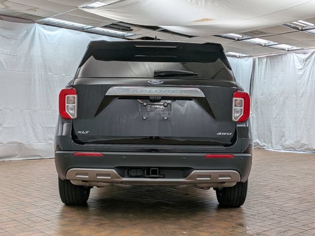 Certified 2023 Ford Explorer XLT w/ Equipment Group 202A AWD/4WD image 6