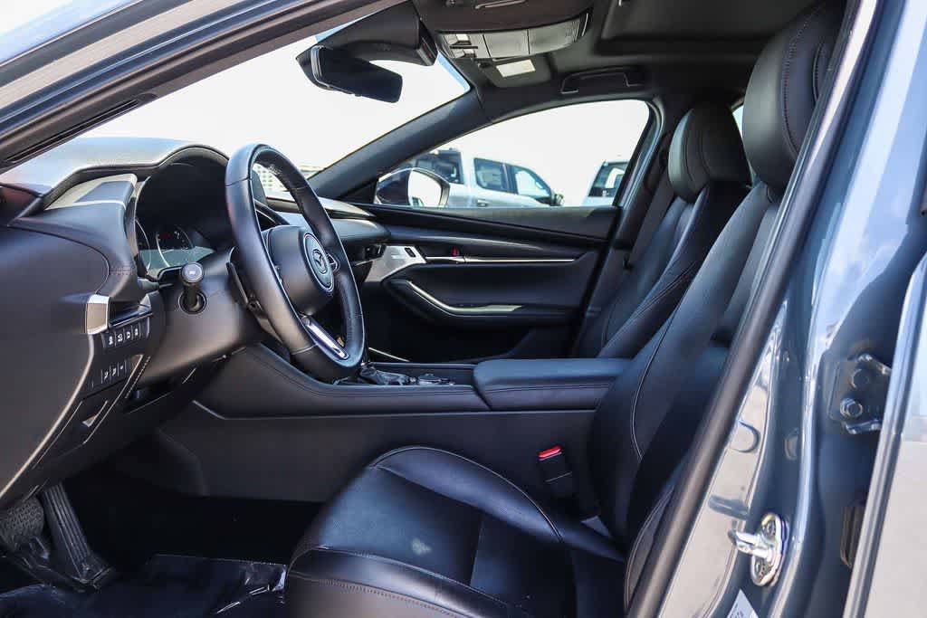 Used 2021 MAZDA MAZDA3 Hatchback w/Premium Plus Pkg AWD/4WD image 17