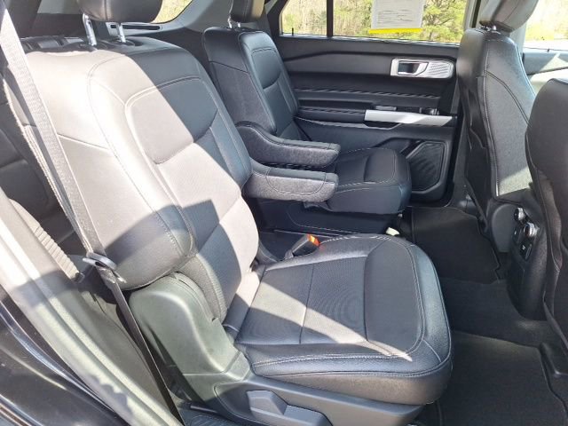 Certified 2023 Ford Explorer Limited w/ Hybrid Equipment Group 310A image 25