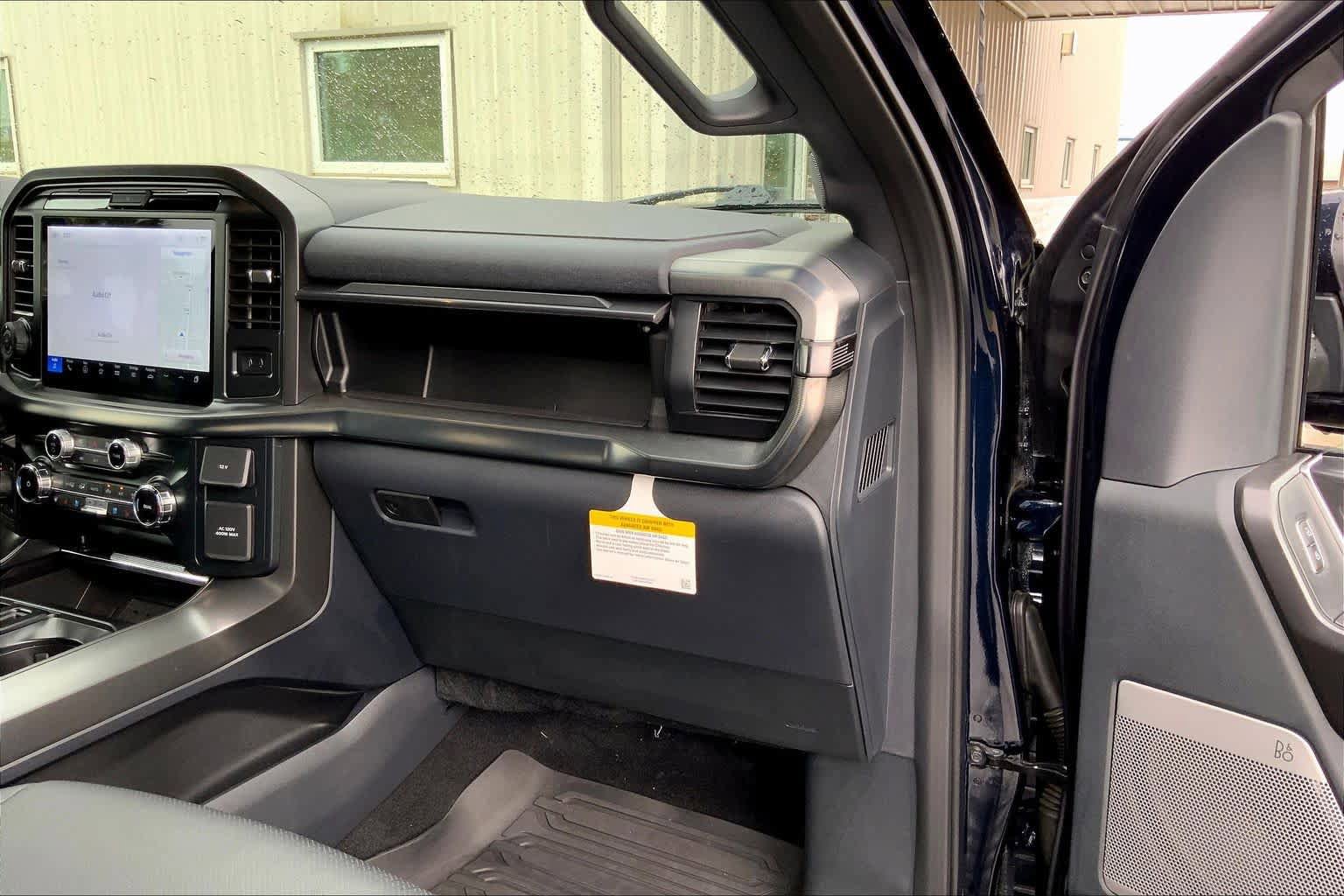 Certified 2025 Ford F150 Lariat w/ Equipment Group 501A Mid AWD/4WD image 19