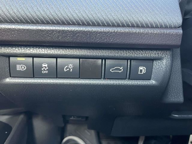 Used 2025 Toyota Camry SE FWD image 24