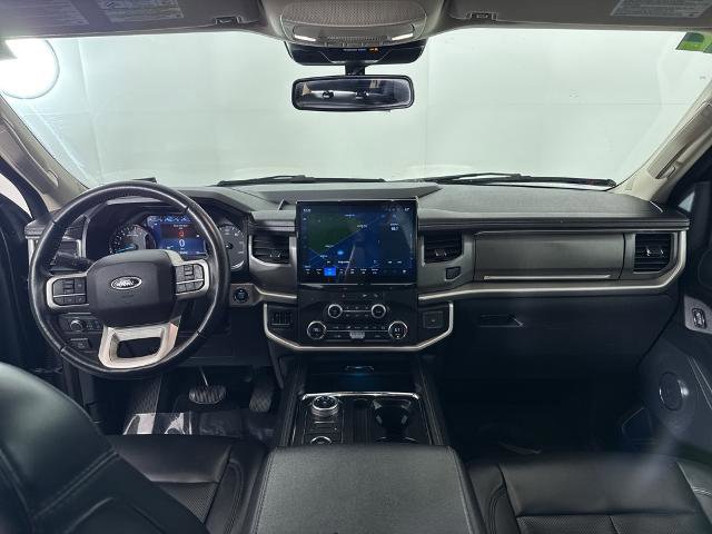 Certified 2022 Ford Expedition XLT image 10