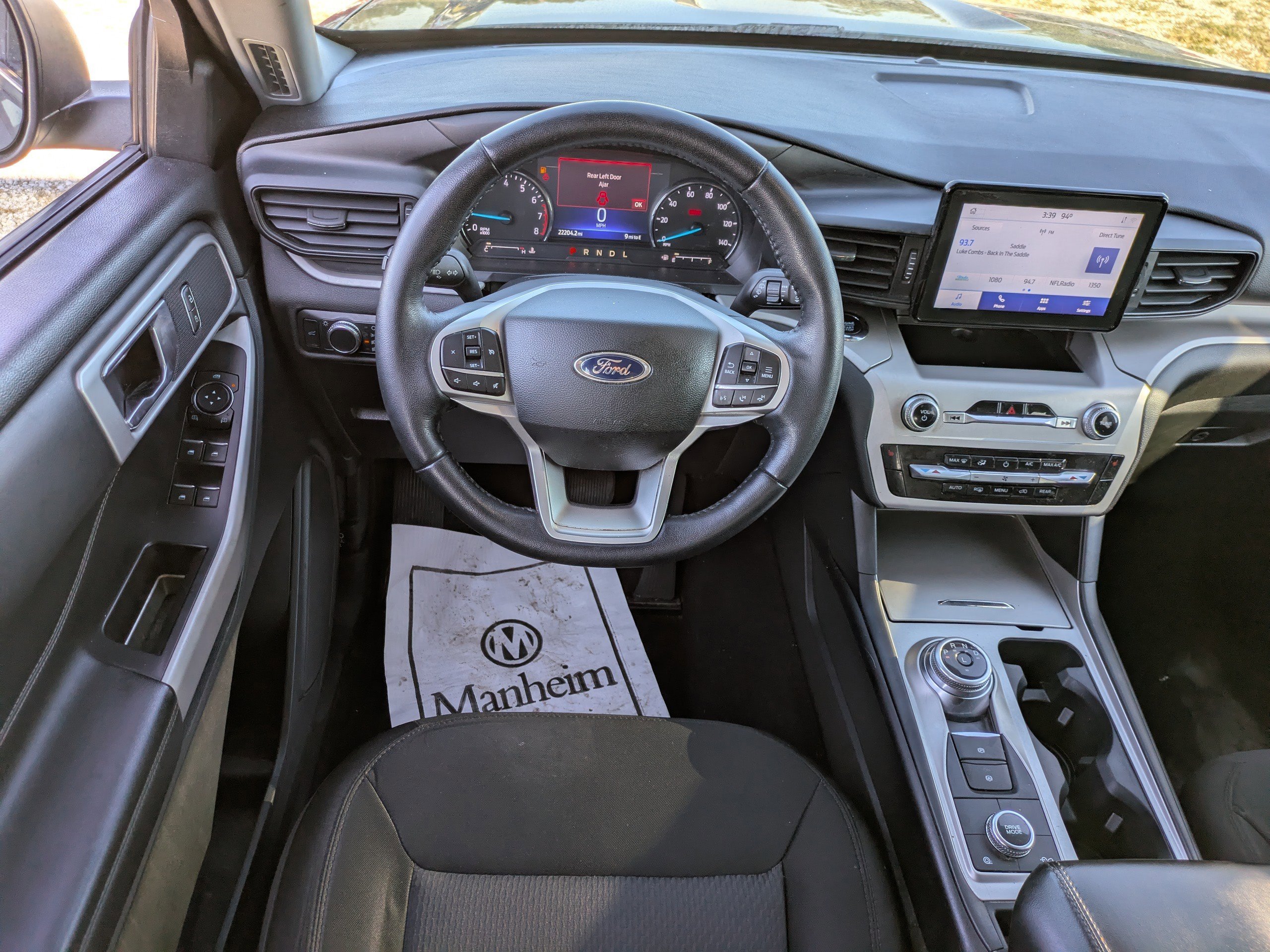 Certified 2022 Ford Explorer XLT image 15