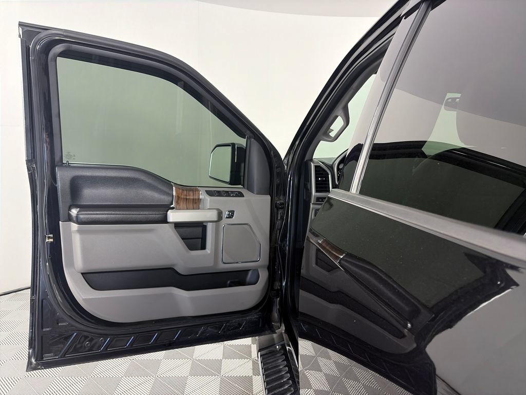 Certified 2019 Ford F150 Lariat AWD/4WD image 10