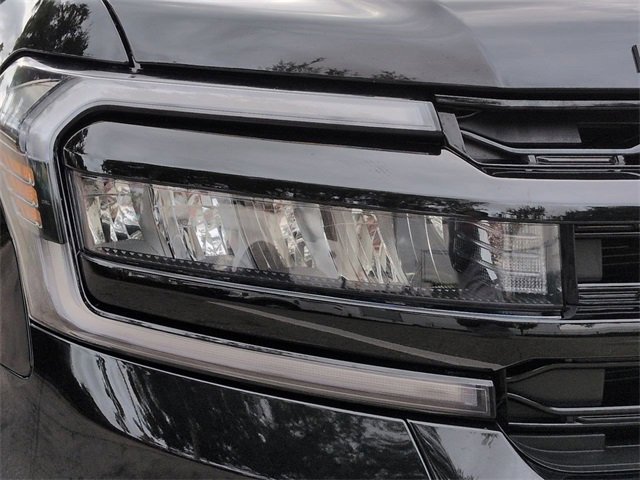 Certified 2023 Ford Expedition Limited image 9