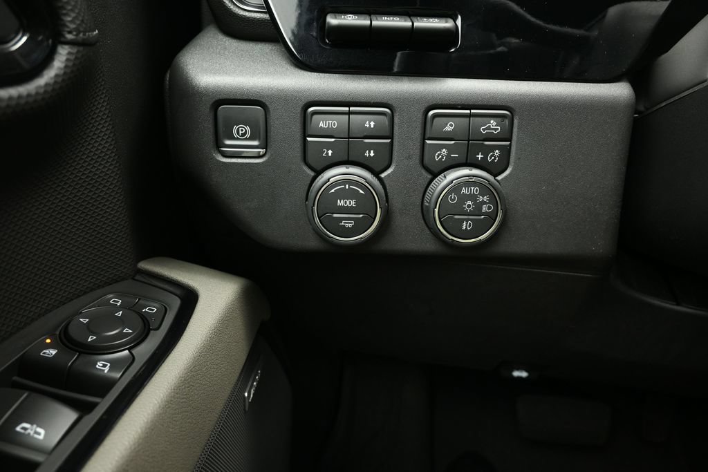 Used 2026 Chevrolet Silverado 1500 ZR2 AWD/4WD image 28