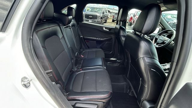 Certified 2024 Ford Escape ST-Line w/ Tech Pack #1 AWD/4WD image 13