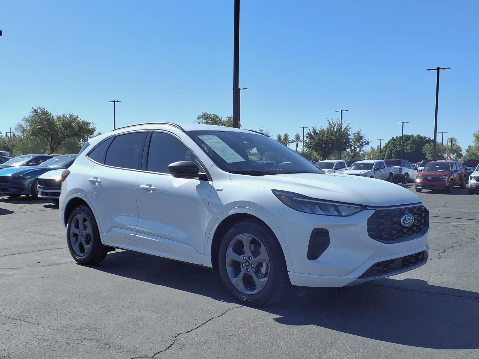 Certified 2023 Ford Escape ST-Line w/ Tech Pack #1 FWD image 8