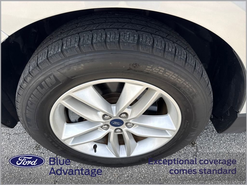 Certified 2017 Ford Edge SEL w/ Equipment Group 201A image 12