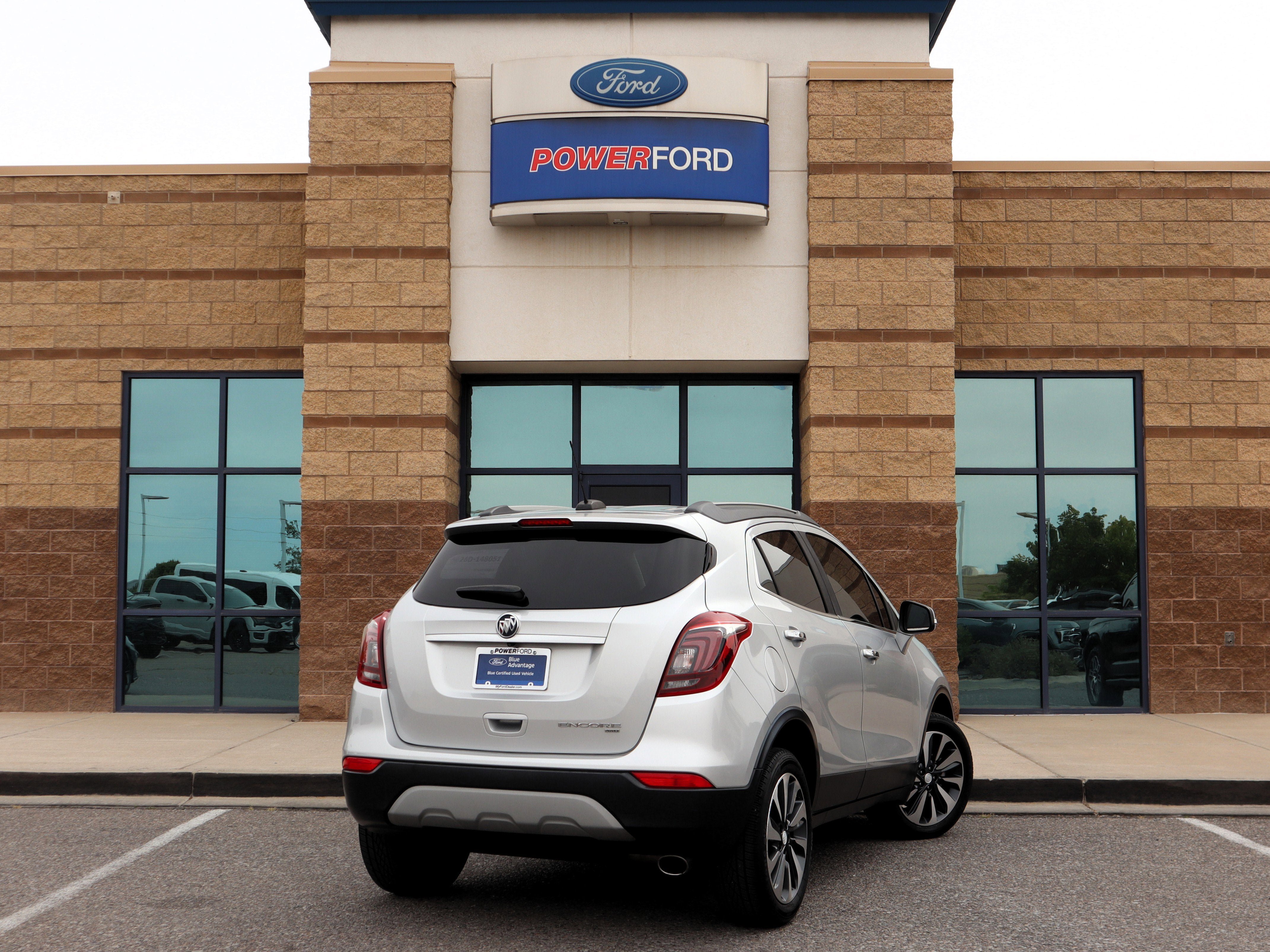 Used 2019 Buick Encore Essence AWD/4WD image 6