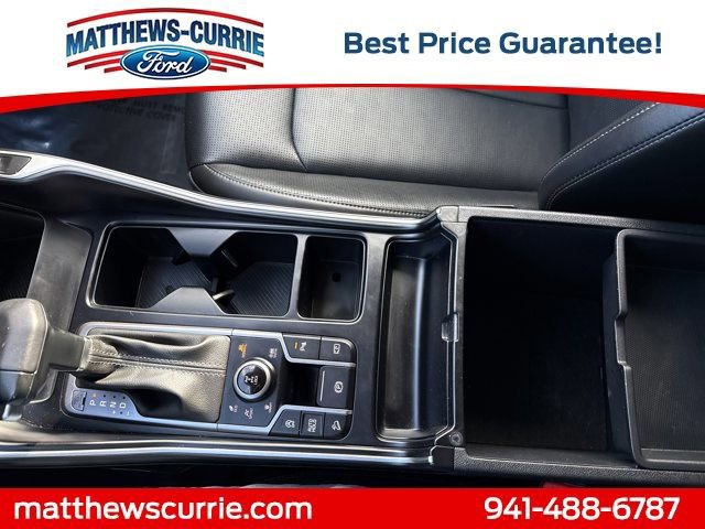 Used 2024 Kia Sorento S image 22