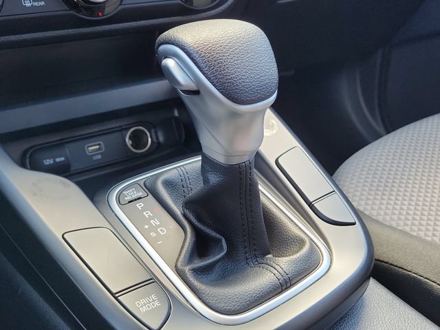 Used 2024 Kia Soul LX w/ Option Group 015 FWD image 32