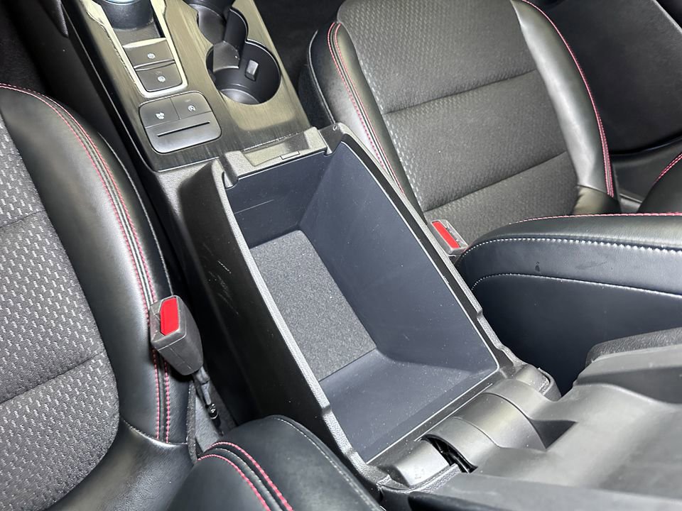 Certified 2025 Ford Escape ST-Line image 40