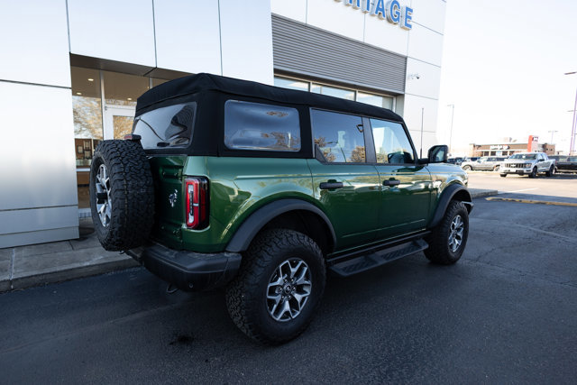 Certified 2025 Ford Bronco Badlands AWD/4WD image 3