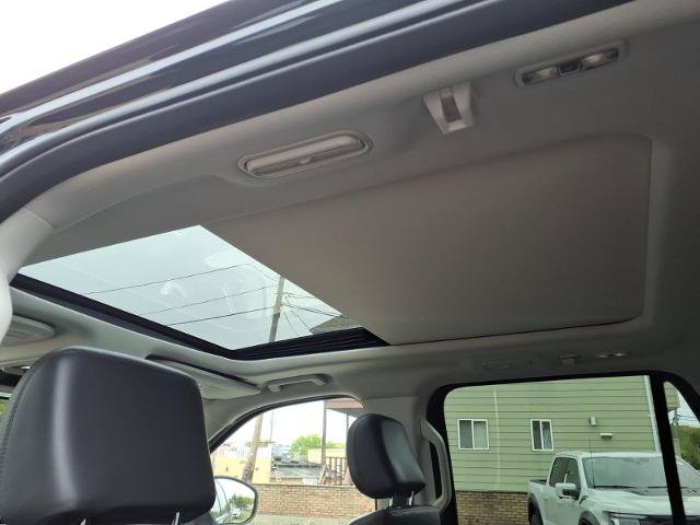 Certified 2025 Ford Expedition Active AWD/4WD image 11