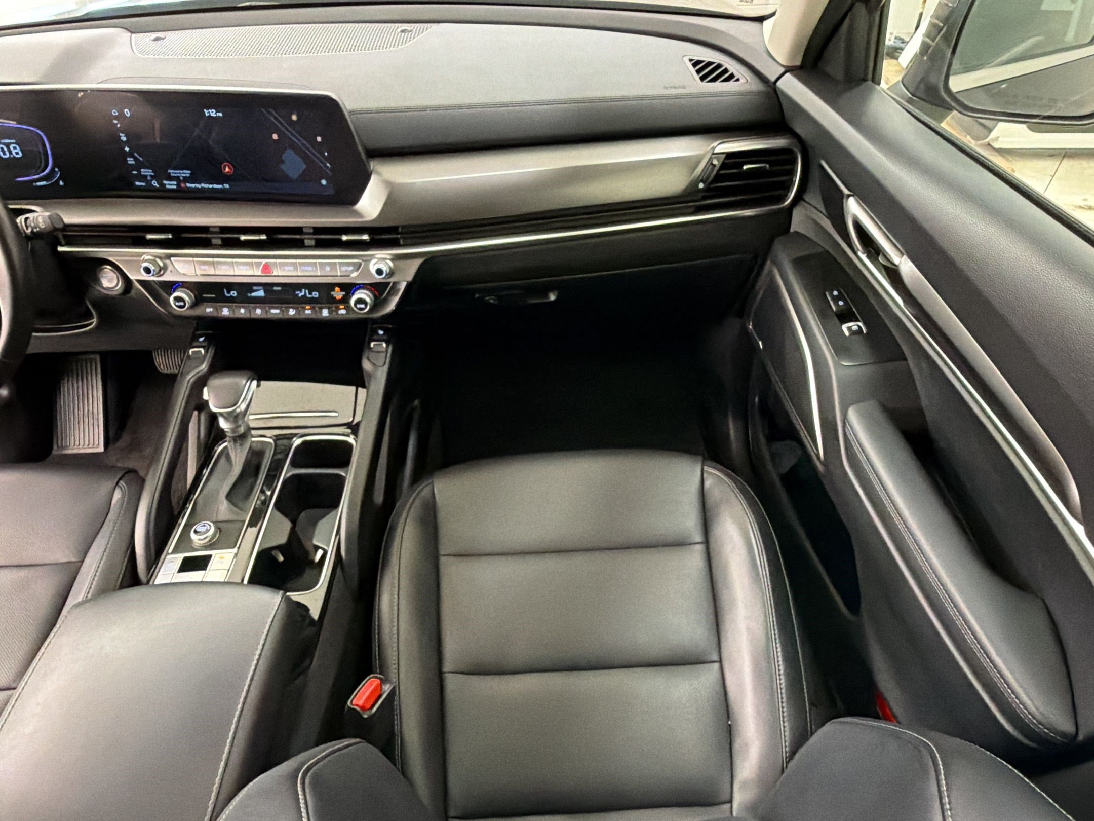 Used 2025 Kia Telluride S FWD image 33
