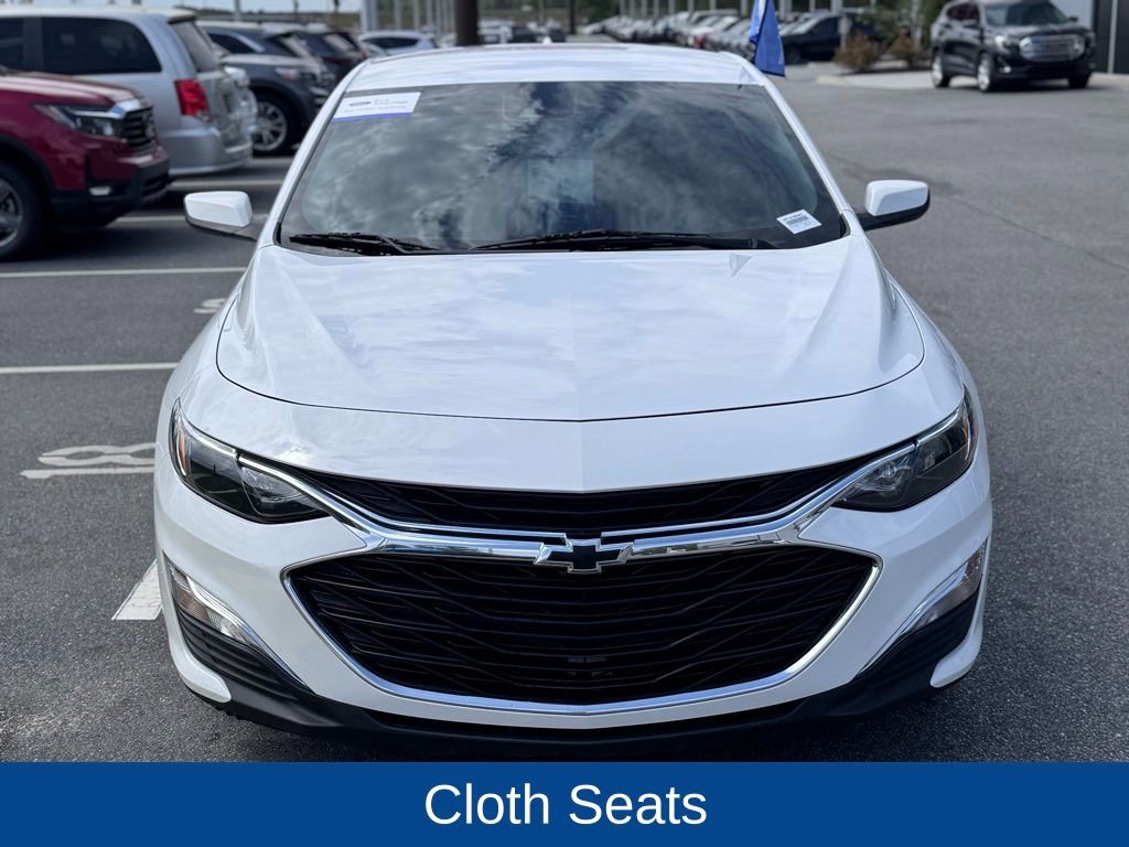 Used 2024 Chevrolet Malibu RS image 2