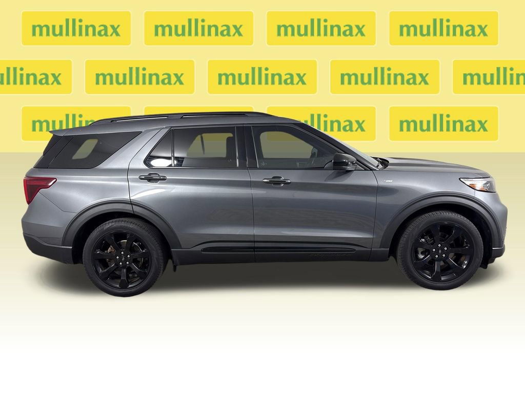 Certified 2023 Ford Explorer ST-Line w/ Class IV Trailer Tow Package image 8