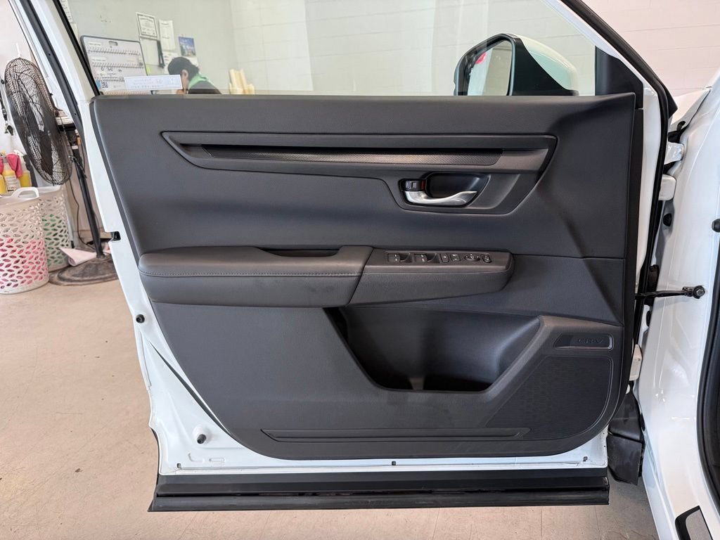 Used 2023 Honda CR-V EX image 14