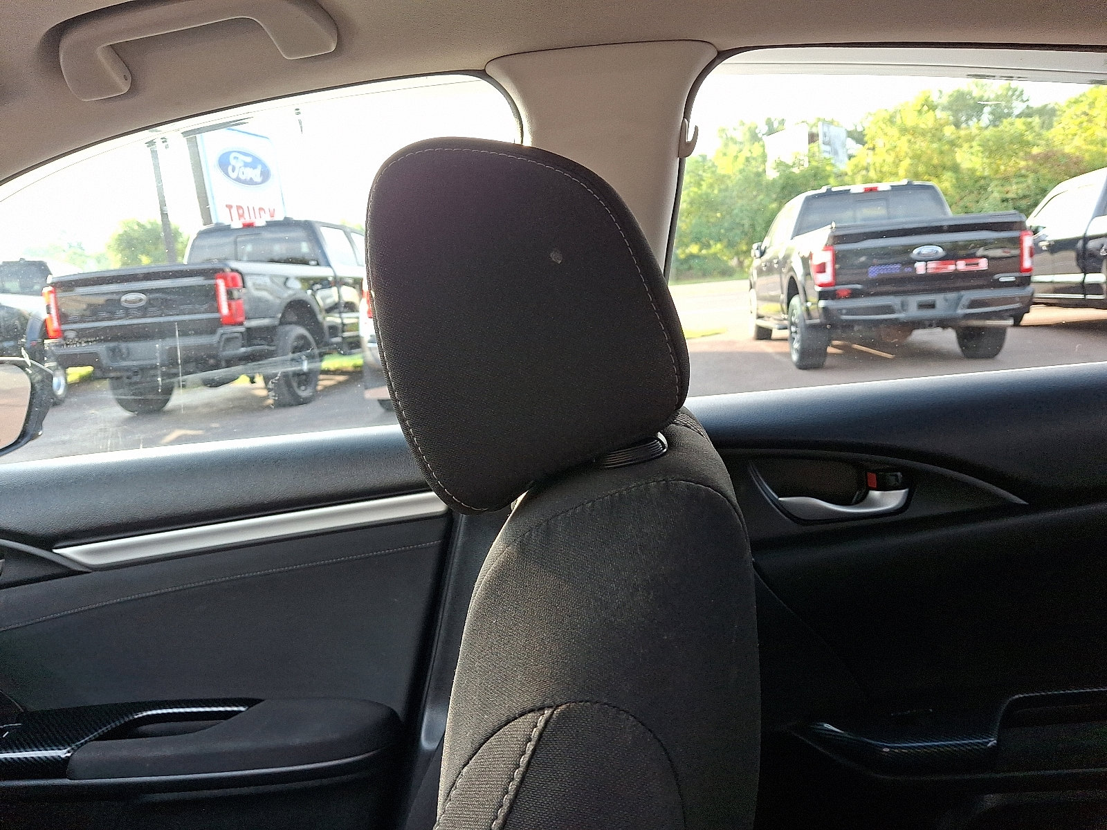 Used 2017 Honda Civic EX-T image 17