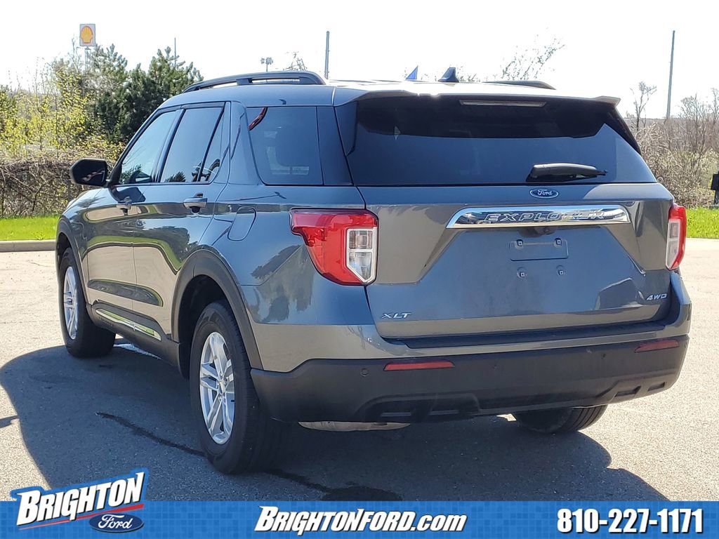 Certified 2024 Ford Explorer XLT AWD/4WD image 3