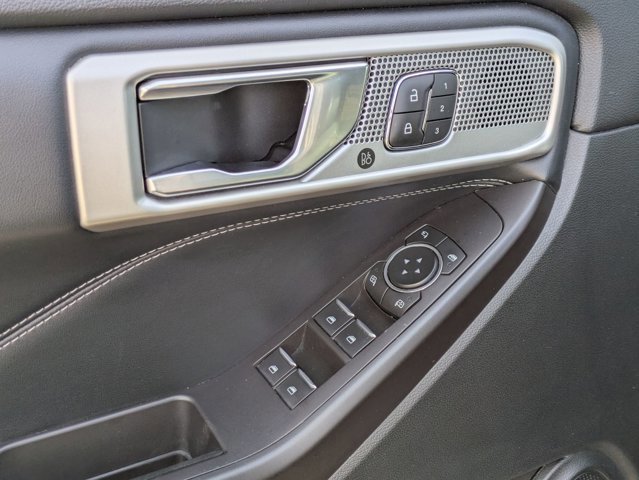 Certified 2020 Ford Explorer Limited w/ Class III Trailer Tow Package image 13