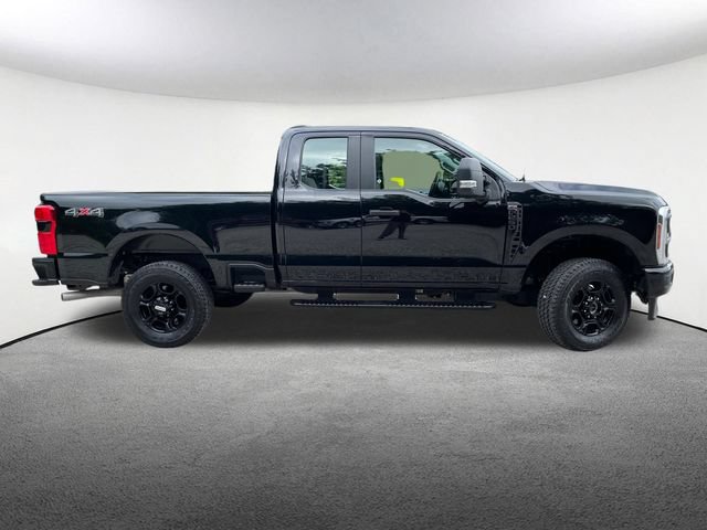 Certified 2024 Ford F250 XL w/ STX Appearance Package AWD/4WD image 15