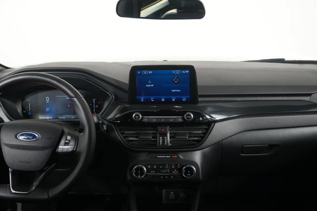 Certified 2025 Ford Escape ST-Line Select AWD/4WD image 25