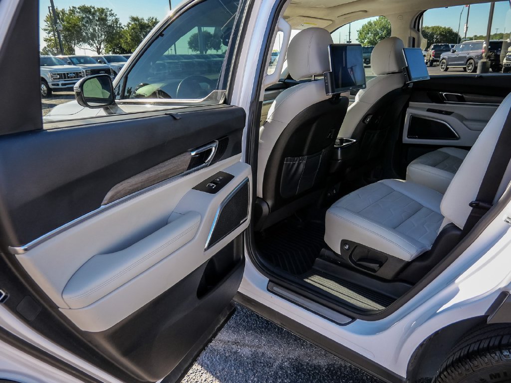 Used 2022 Kia Telluride SX w/ SX Prestige Package AWD/4WD image 32