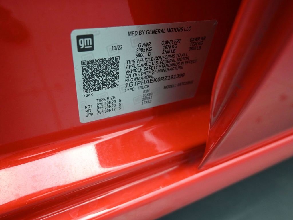 Used 2024 GMC Sierra 1500 Pro w/ Graphite Edition image 18