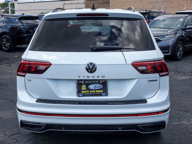 Used 2023 Volkswagen Tiguan SE R-Line AWD/4WD image 6