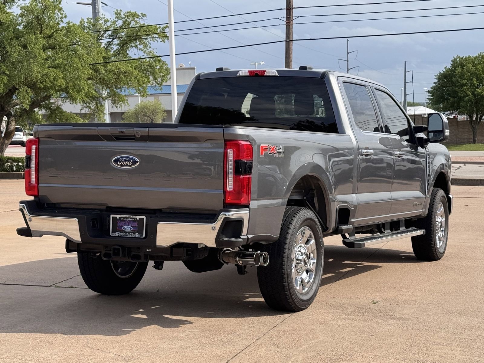 Certified 2025 Ford F250 Lariat w/ Chrome Package image 5